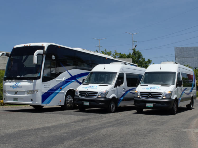 Renta suburbans y vans en Acapulco